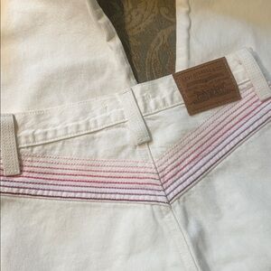 Levi's Ribcage straight ankle white Jeans/Pink & Purple Stripe embroidery Yoke